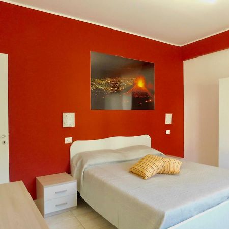 Vanilla Apartments Giardini-Naxos Buitenkant foto